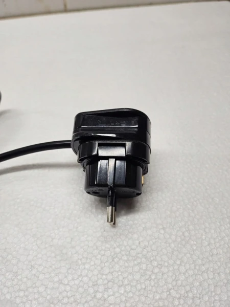 Spieniacz do mleka Swan SK33020BLKN 500W czarny/srebrny
