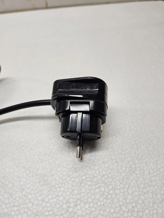 Spieniacz do mleka Swan SK33020BLKN 500W czarny/srebrny