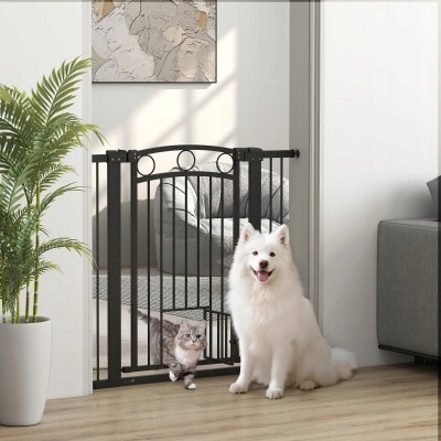 Bramka dla psa i kota 96 cm regulowana 76-104 cm PawHut czarna